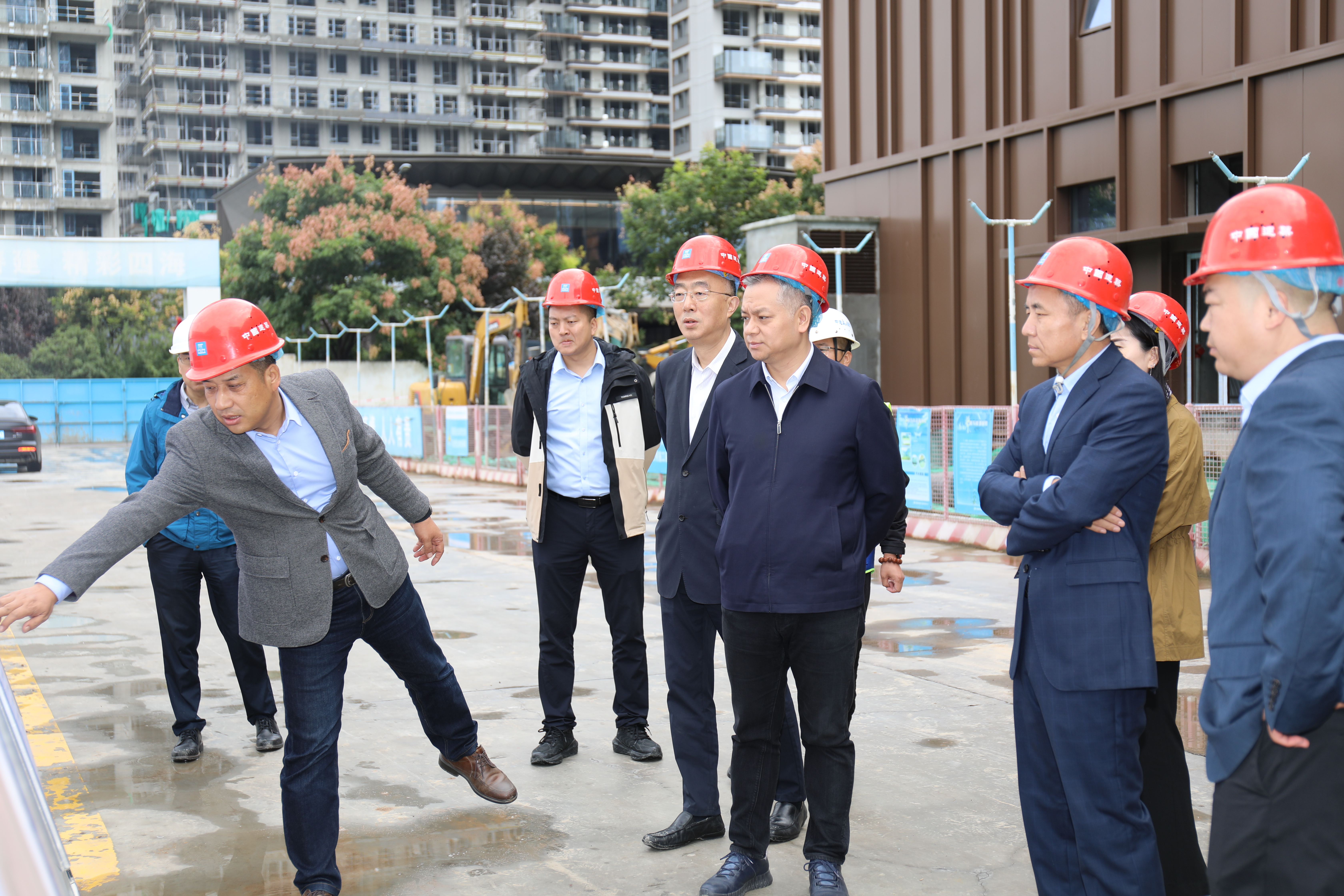 williamhill英国官网集团董事长解严带队开展国庆节前安全检查